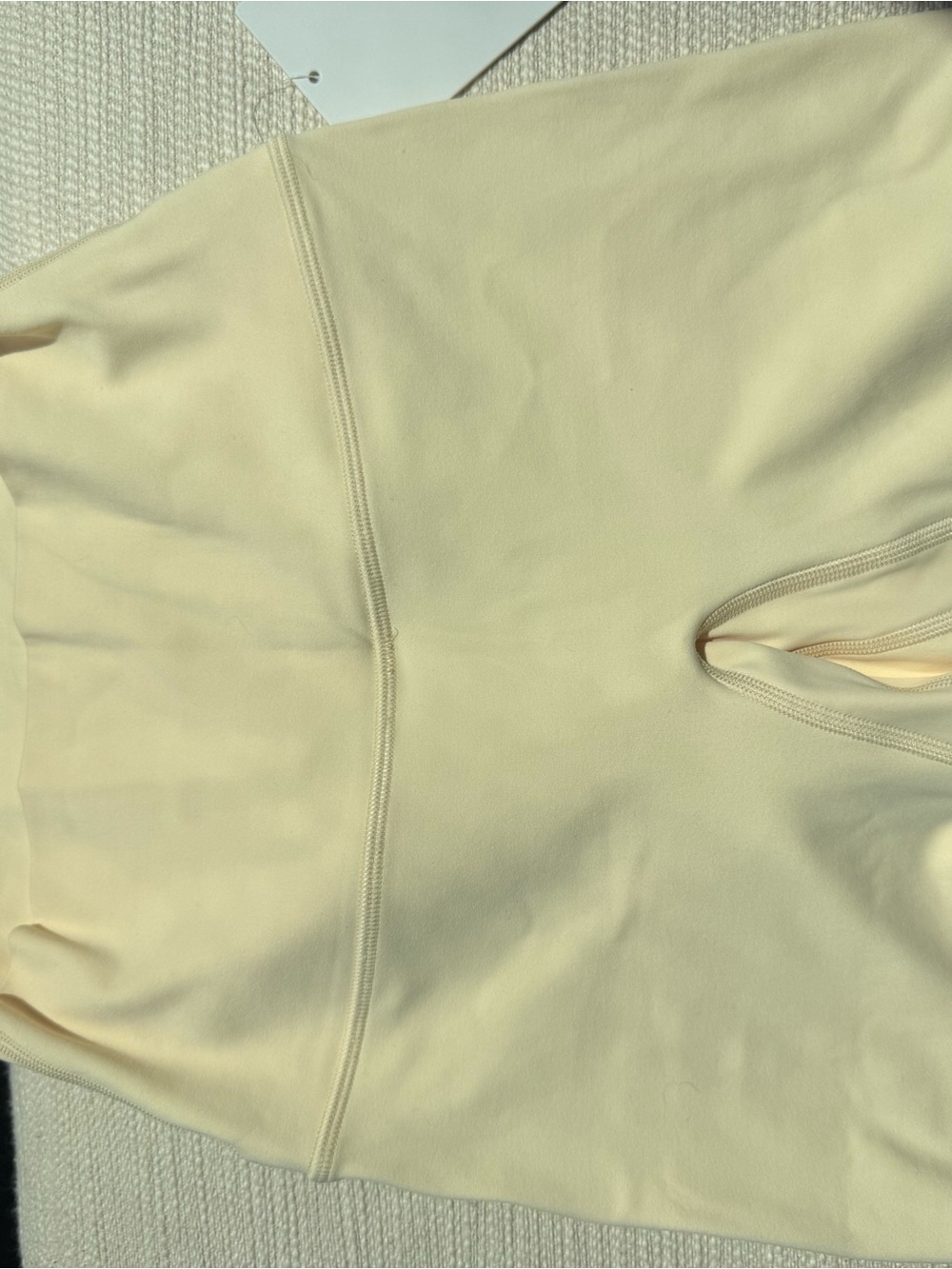 Lululemon Align No-Line short 6” buttercream - Picture 2 of 3